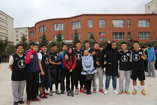 传媒学院代表队最终夺冠副本.jpg