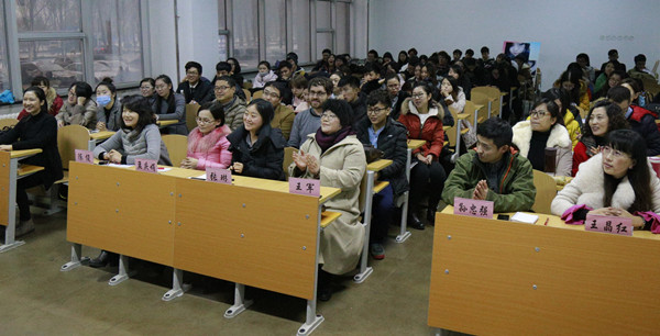 3. 评委及现场观众.jpg