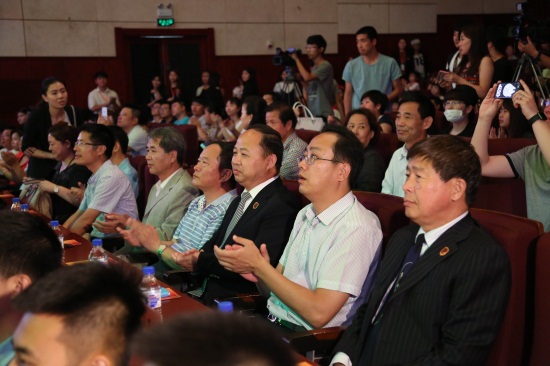 1刘子铭 摄.jpg